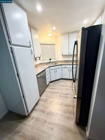 405 Weymouth, Hercules, CA 94547