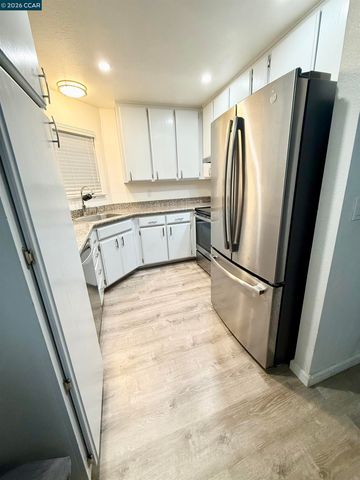 405 Weymouth, Hercules, CA 94547