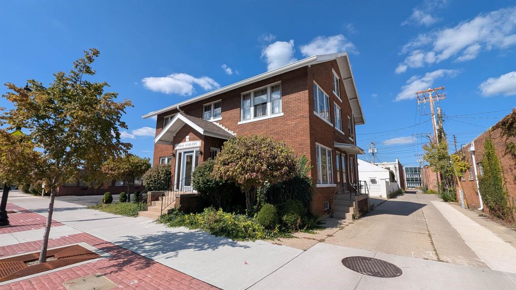 116 W 3rd Street, Mishawaka, IN 46544