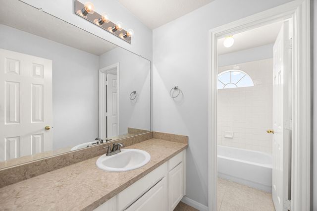 16334 Mellow Oaks Lane, Sugar Land, TX 77498