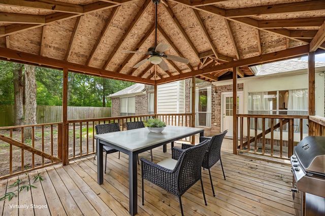 16334 Mellow Oaks Lane, Sugar Land, TX 77498