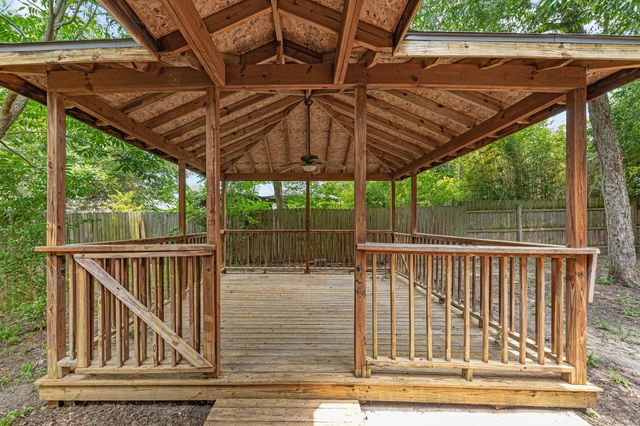 16334 Mellow Oaks Lane, Sugar Land, TX 77498