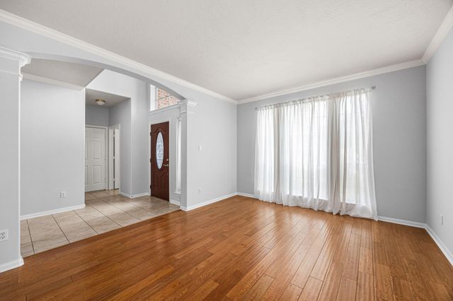 16334 Mellow Oaks Lane, Sugar Land, TX 77498