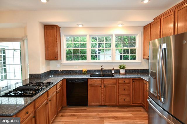 13619 WEINSTEIN CT, Centreville, VA 20120
