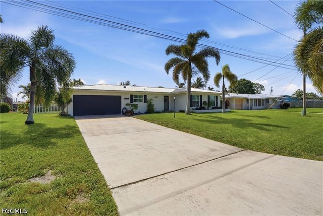 2835 SE 18th AVE, Cape Coral, FL 33904