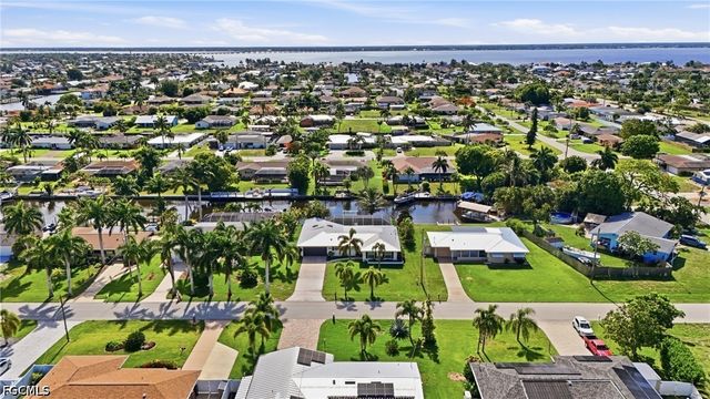 2835 SE 18th AVE, Cape Coral, FL 33904
