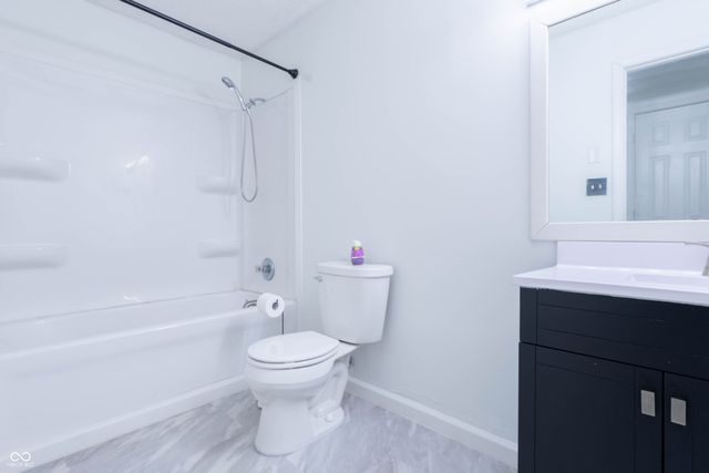 3533 Holly Circle, Indianapolis, IN 46227