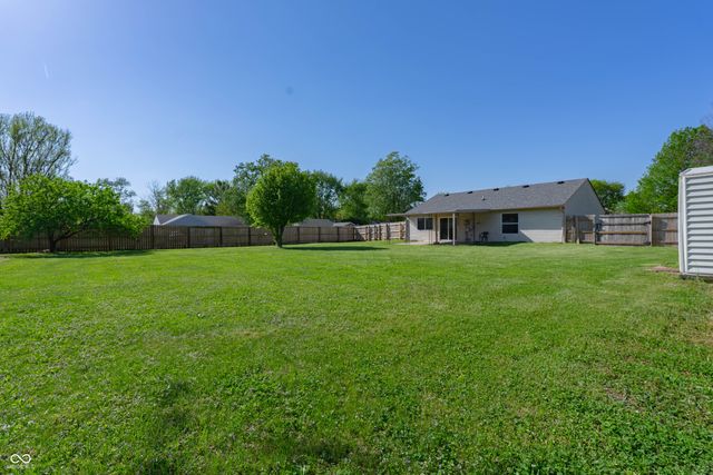 3533 Holly Circle, Indianapolis, IN 46227