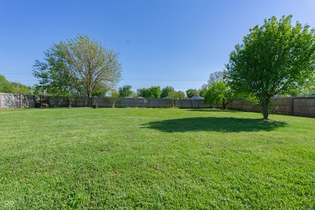 3533 Holly Circle, Indianapolis, IN 46227