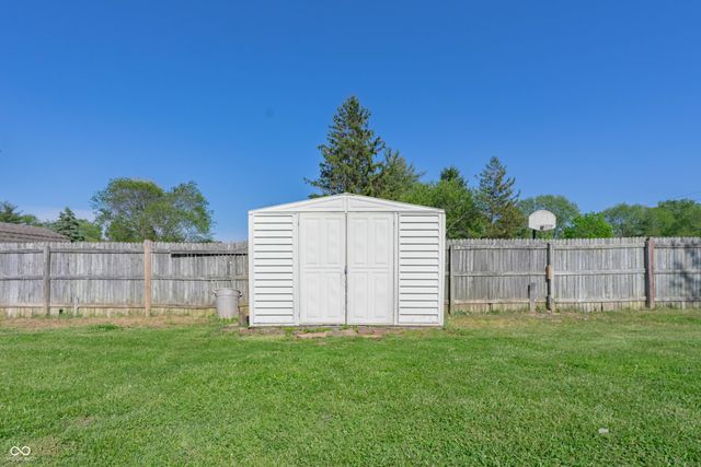 3533 Holly Circle, Indianapolis, IN 46227