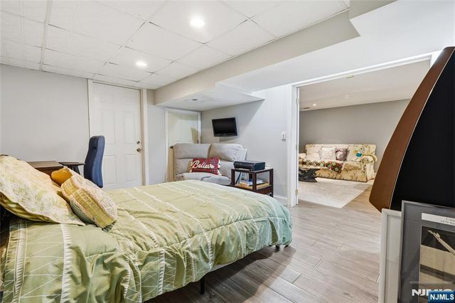 558 Green Lane, River Vale, NJ 07675