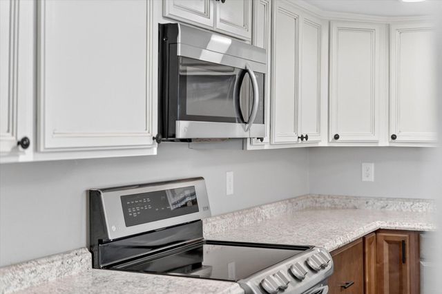 1115 Highlandville Road, Highlandville, MO 65669