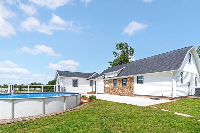 1115 Highlandville Road, Highlandville, MO 65669