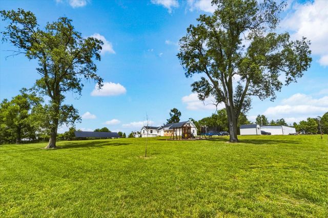 1115 Highlandville Road, Highlandville, MO 65669