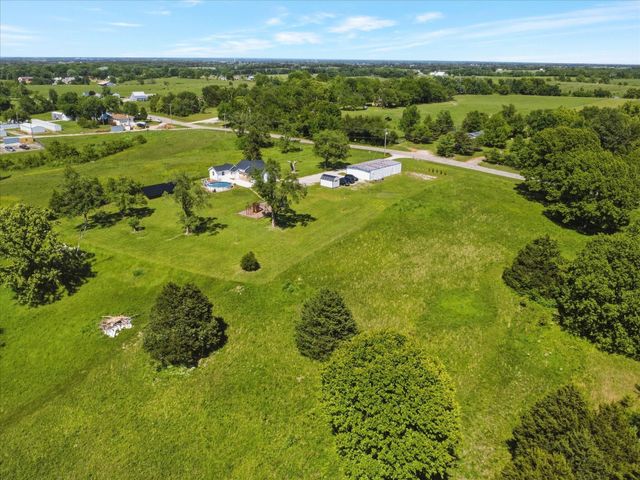 1115 Highlandville Road, Highlandville, MO 65669