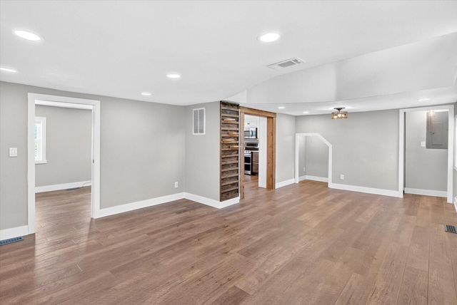 1115 Highlandville Road, Highlandville, MO 65669