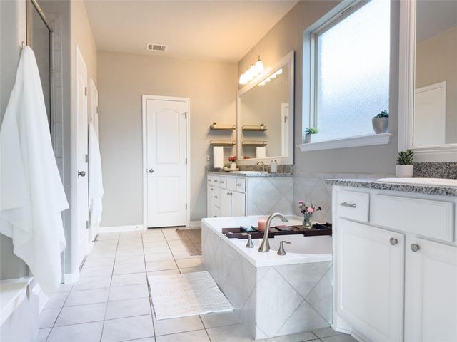 2515 Portici PASS, Round Rock, TX 78665