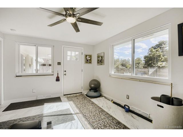 1241 Vivian St, Longmont, CO 80501