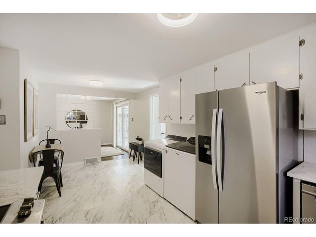 1241 Vivian St, Longmont, CO 80501