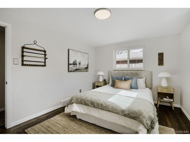 1241 Vivian St, Longmont, CO 80501