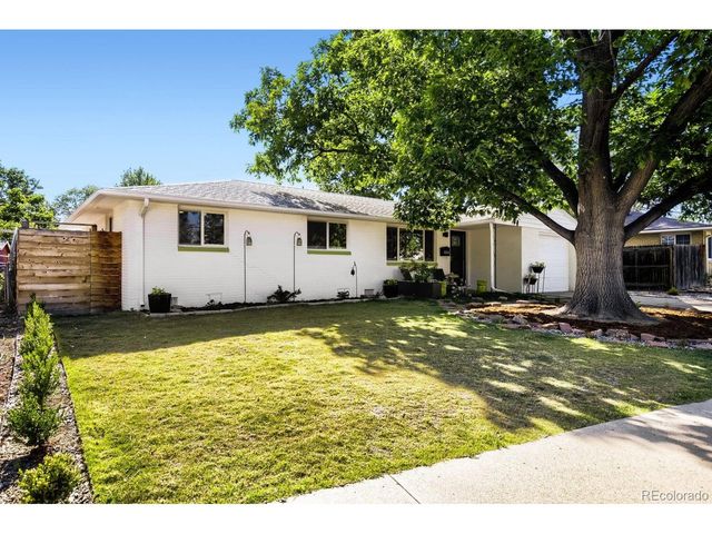 1241 Vivian St, Longmont, CO 80501