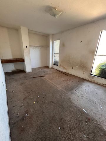 2212 Sandringham Way, Stockton, CA 95209