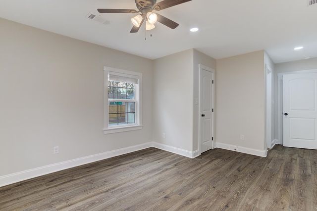 960 DILLWORTH ST, Memphis, TN 38122