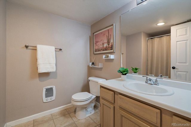 12555 E Tennessee Circle 103, Aurora, CO 80012