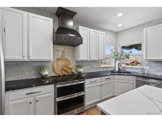 5521 Lost Meadow Trl, Castle Rock, CO 80104