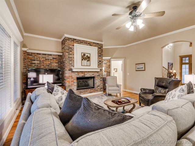 11579 S 67th East Avenue, Bixby, OK 74008