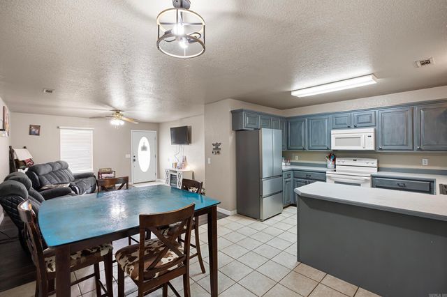 1085 Day Rd Road, Pottsville, AR 72858