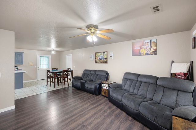 1085 Day Rd Road, Pottsville, AR 72858