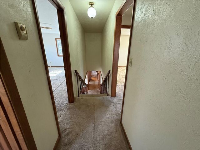 792 S 196th Street, Pittsburg, KS 66762