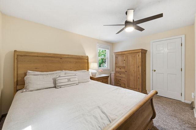 668 Summer St, Rockland, MA 02370
