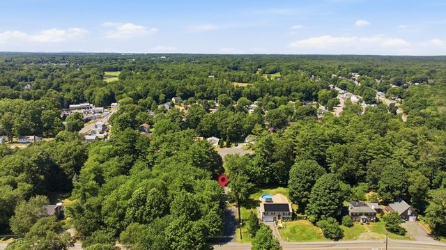 668 Summer St, Rockland, MA 02370