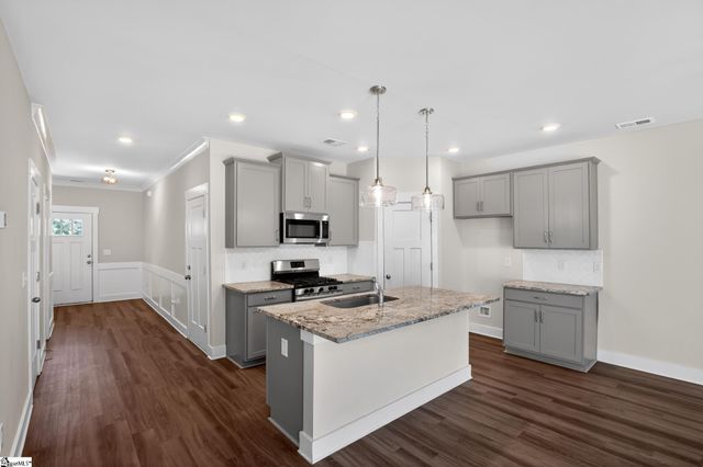 111 Grey Oak Trail, Greer, SC 29650