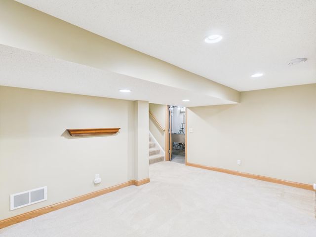 4534 Vallacher Avenue, Saint Louis Park, MN 55416