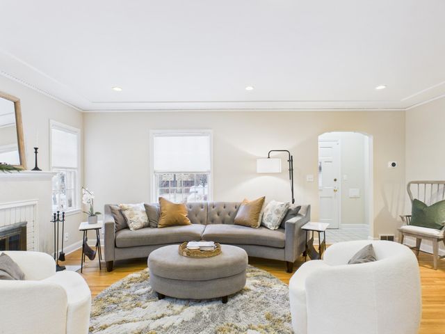 4534 Vallacher Avenue, Saint Louis Park, MN 55416