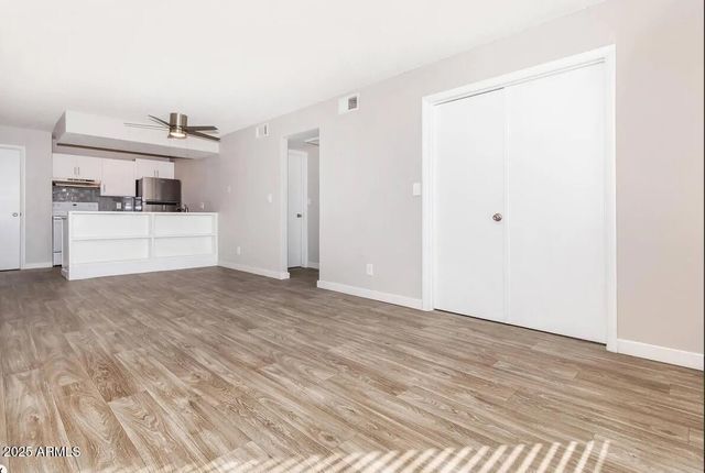 10860 N 85th Avenue Ofc, Peoria, AZ 85345