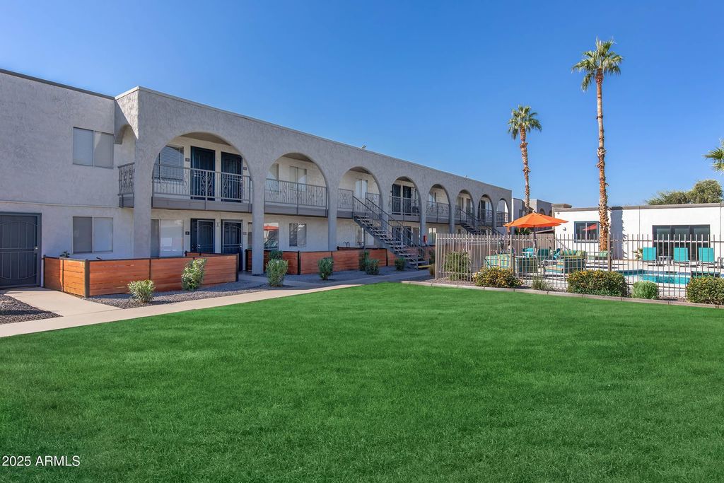 10860 N 85th Avenue Ofc, Peoria, AZ 85345