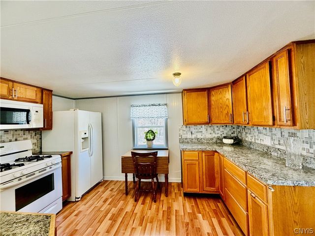 17 Gerdon Drive, Richland, NY 13144