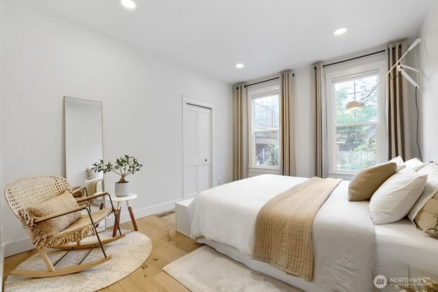 1608 N 50th Street, Seattle, WA 98103