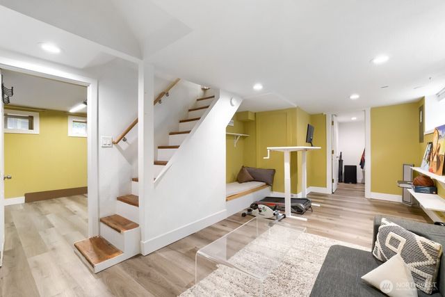 1608 N 50th Street, Seattle, WA 98103