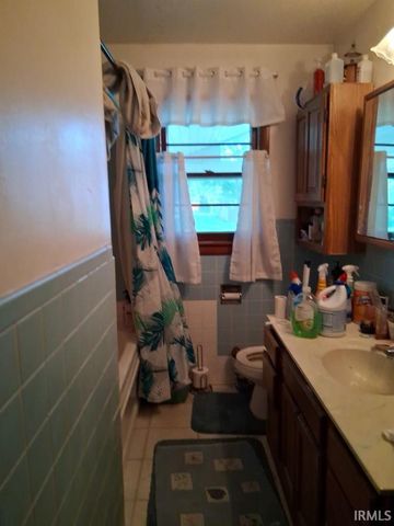 4529 E 00, Kokomo, IN 46901