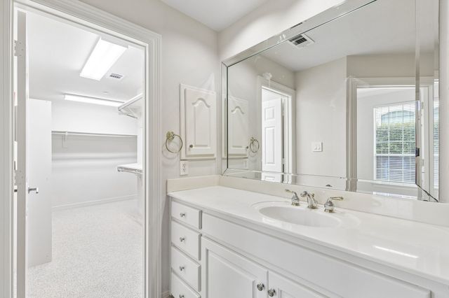 4097 Oberlin Way, Addison, TX 75001