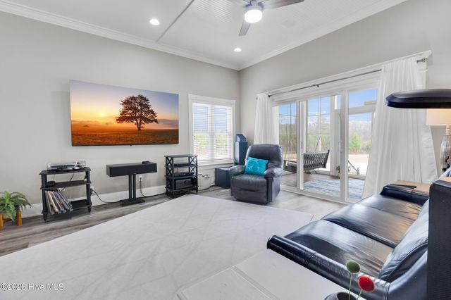 7110 N Us 17 Highway, Vanceboro, NC 28586