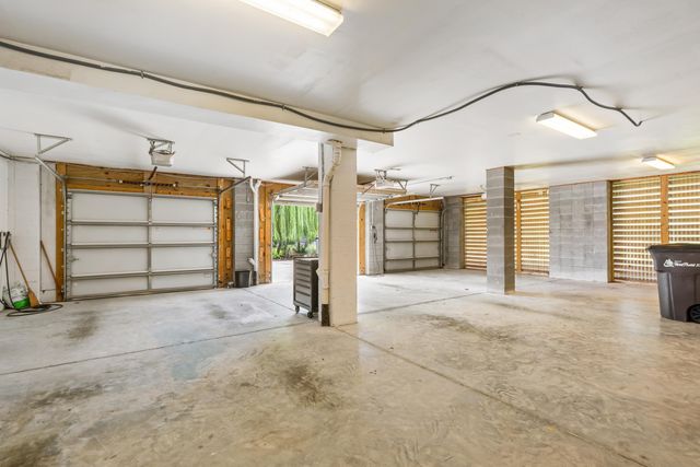3000 Yachtsman Drive, Mount Pleasant, SC 29466