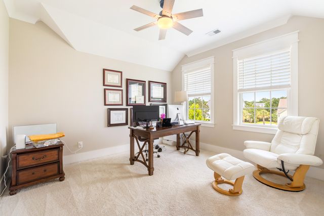 3000 Yachtsman Drive, Mount Pleasant, SC 29466