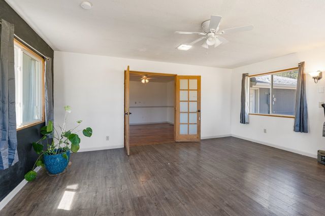 8010 W Melville Rd, Cheney, WA 99004