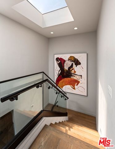 2826 Las Alturas Street, Los Angeles, CA 90068